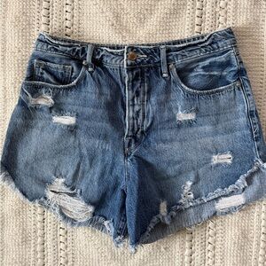 Good American Good Blue Distressed Denim Shorts Raw Hem High Rise Size 28